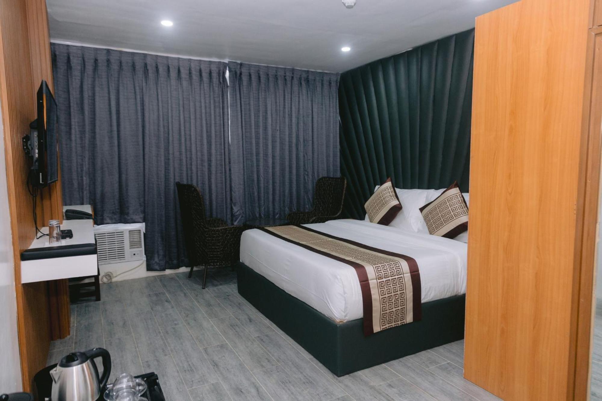 Shine Boutique Hotel Tagum Ngoại thất bức ảnh
